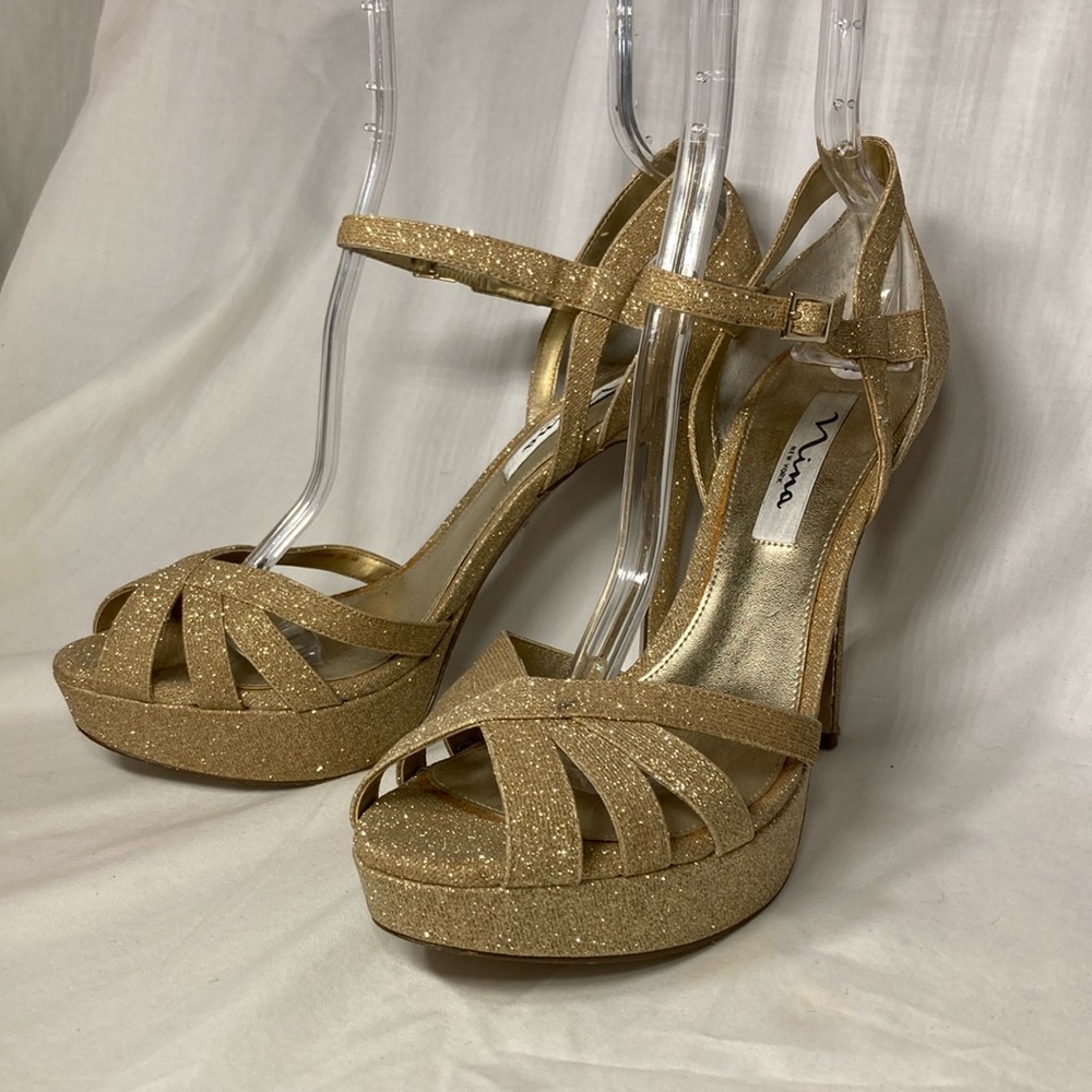 Nina Gold Glitter Platform Heels, size 10